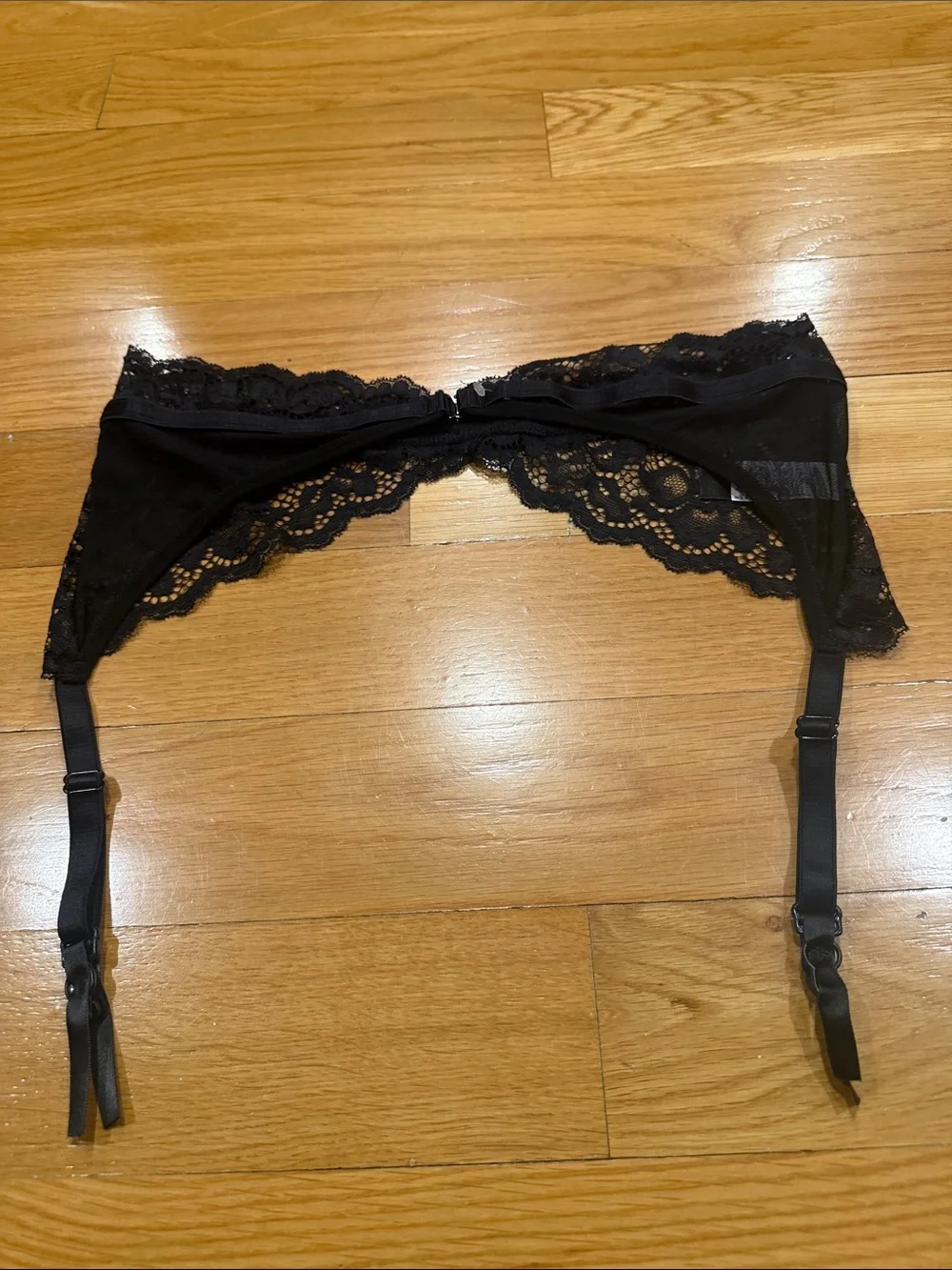 The Escante collection black lace guard belt size large .
